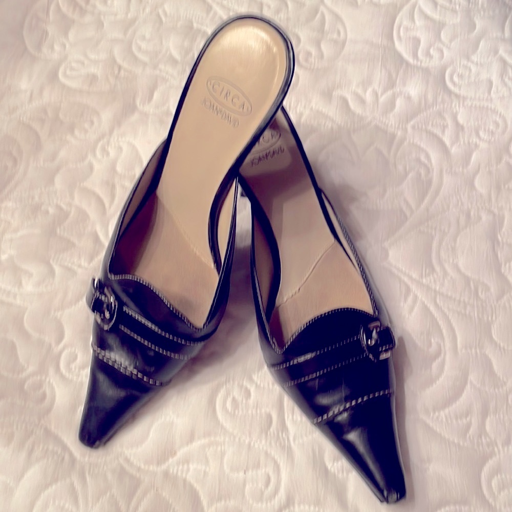 Circa Joan & David Black Leather Mules 7 1/2 M